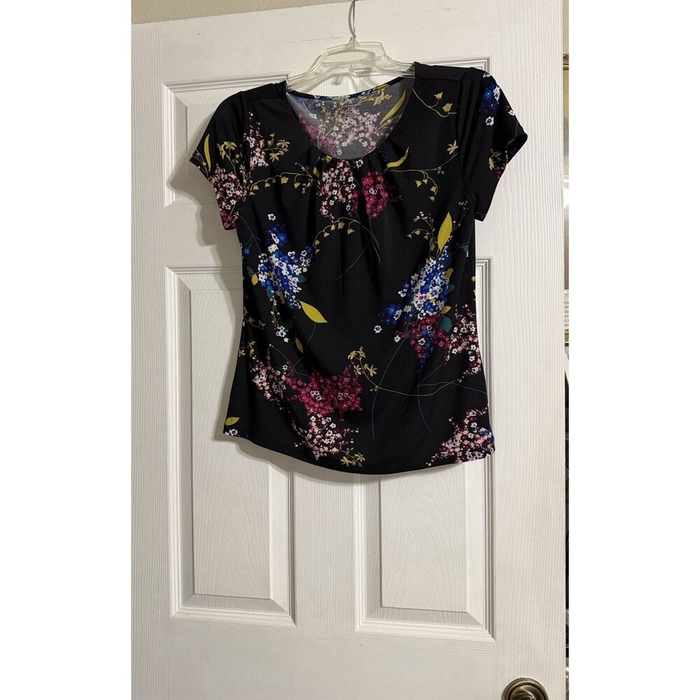 Worthington Petite PM Women’s Black Floral Short Sleeve Blouse Multicolo